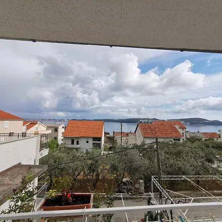 Appartement Sevo Trogir